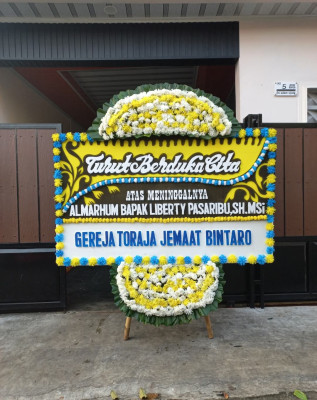 Papan Bunga Duka di Banjarmasin Barat