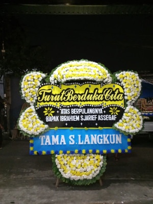 Papan Bunga Duka di Banjarmasin Barat